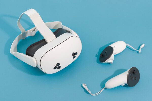 VR